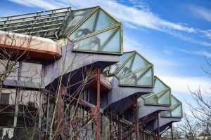 Schlagabtausch ums SEZ: Zwischen Abrissstopp und neuen Hochhaus-Plänen