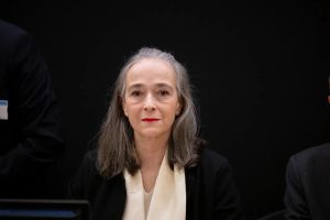 Pression sur France Télévisions : Sébastien Lecornu réclame « des efforts supplémentaires » à Delphine Ernotte