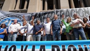 Argentina’s CGT will file legal complaints against Milei’s labor reform