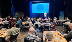 Det starter med dialog