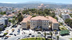 Ανάγκη διάνοιξης κάθετων οδών από Ηγουµένου Γαβριήλ…