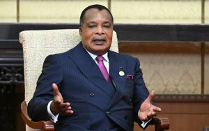 Sassou Nguesso tritt wieder an: Was Europa mit der Kongo-Wahl zu tun hat