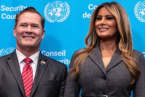 Мертвые девочки второго сорта: почему Мелания Трамп промолчала о бойне в Иране