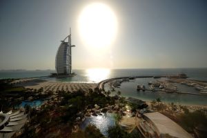 Touristen in Dubai: Krieg mit Gratis-Cocktails