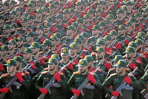 Die Macht der Revolutionsgarden brechen