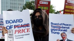 Iran nije Venecuela koliko god Tramp želeo da se to tako predstavi: Politiko analizira rat na Bliskom istoku