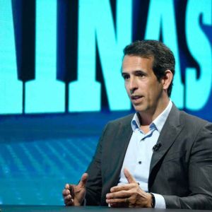 Academia Internacional da Qualidade homenageia Gustavo Werneck