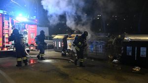 Guerriglia al Pilastro: ora si smantella il presidio degli attivisti