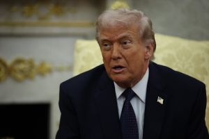 «Испания против Трампа»: США пригрозили этой стране разрывом торговли из-за отказа предоставить базы для операции против Ирана