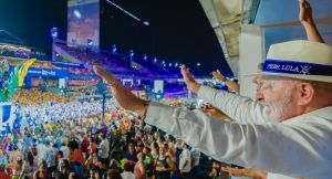 TSE: Desfile no Carnaval pode deixar Lula inelegível