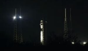 (VIDEO) SpaceX Falcon 9 Launch Creates Stunning 'Jellyfish' Contrail Over Florida Skies