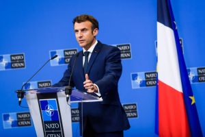 Macron hilft Trump und Netanjahu: Nieder mit dem imperialistischen Krieg!