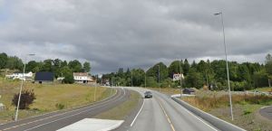 365 millioner senere nekter fylket fortsatt å lytte til Hjellestad. Det er jo helt utrolig.