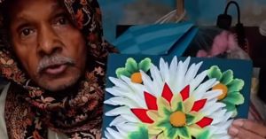 75-YO Varanasi Artist Turns Wedding Cards & Broken Bangles Into Stunning Art