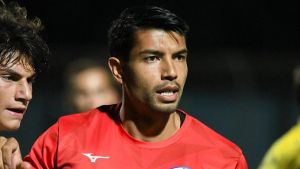 Gioè fermo per un mese. C’è la lesione alla coscia