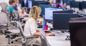 Cuando la IA aprende de viejas desigualdades