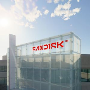 SanDisk Corporation Shares Surge in Volatile Trading Amid AI Memory Demand