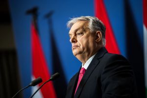 Ungarn: Orbán könnte Macht verlieren, doch seine Fans bleiben entspannt