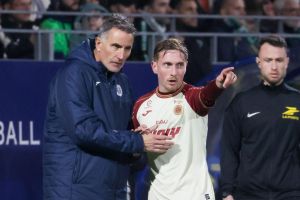 Foot : entre Pau et Bastia, « l’animosité n’existe pas », estime le coach palois Thierry Debès