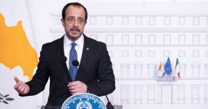 El primer ministro de Chipre responde a Sánchez tras el envío de la fragata ante los ataques de Irán