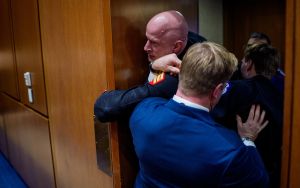 GOP senator helps forcibly remove protester shouting ‘no one wants to fight for Israel’