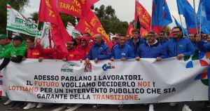 Ciò che il governo non vede: la morte dell'Ilva e dei suoi lavoratori