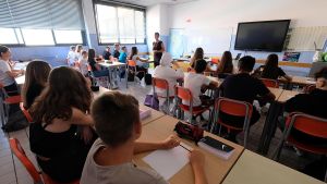 Il nuovo anno scolastico, iscrizioni. Vincono licei e istituti tecnici. I professionali restano indietro