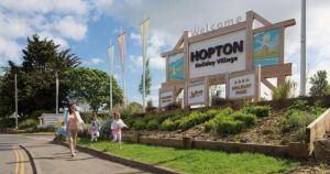 New pool closure rules at four Norfolk holiday park leave guests 'baffled'