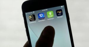 Elizabeth Renzetti: We’re gambling with men’s health. Here’s why that’s bad for all of us