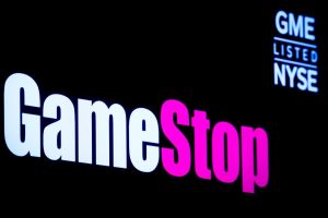 GameStop Shares Steady Near $24 Amid Acquisition Speculation and Upcoming Earnings Report