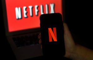 Netflix Stock Closes Higher as Investors Cheer Deal Discipline and Organic Growth Focus