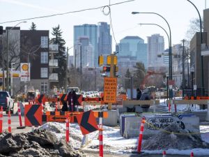 Lorne Gunter: 107 Street project postponement the city's minimal attempt to limit construction disruption They city made a surprise announcement on summer road construction late last week. It was postponing construction along 107 Avenue until next year (2027).