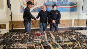 Spaccata all’ottica Gianeletti di Padova, convalidati i fermi: quattro in carcere