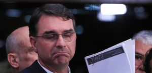 Há perigo na esquina política