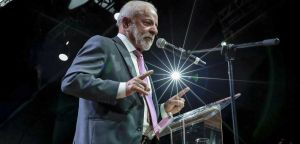 Datafolha adia pesquisa presidencial novamente para sábado (7)