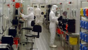 StM riparte da ricerca e assunzioni: il polo dei semiconduttori apre le porte a 250 posti nello stabilimento di Cornaredo