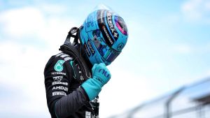 Le Mercedes volano, Russell in pole davanti ad Antonelli, Leclerc quarto. La griglia di partenza