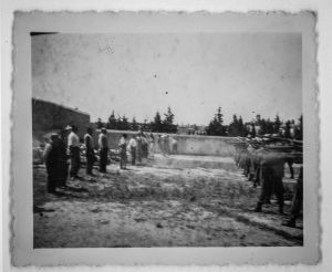 Τα «δύο άκρα»