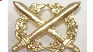 «Croce celtica esibita in tv», ma era un encomio solenne: scoppia la polemica a Gorizia