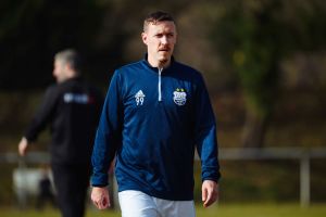 Vom Pokertisch auf den Oberliga-Rasen: Max Kruse bleibt bei Debüt ohne Tor