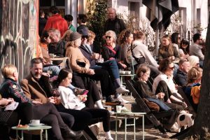 „Man hat keine Angst mehr, sich alle Knochen zu brechen“: Wie die Berliner den Frühlingsstart feiern