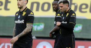 Δεν τον θέλει με τίποτα τον Άρη Δεν τον θέλει με τίποτα τον Άρη