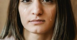 How to Help Friends Dealing With Cancer