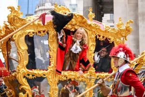 Lady Mayor: It’s not right to pretend I’m no different to my male predecessors