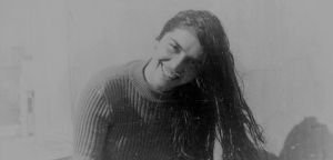 Soledad Barrett como num cântico guarani