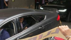 Per què comprem tan fàcilment els jocs de mans de Sánchez?