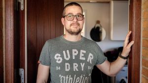 Efterskolelærer blev ramt af en blodprop i hjernen som 35-årig