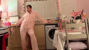 From bullied autistic kid to TikToker: a journalist who went viral by being himself