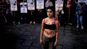 De Coppet à Stockholm, en passant par Buenos Aires: la longue quête de justice des victimes iraniennes