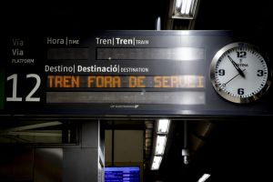 Cinquanta dies de vergonya ferroviària i un lamentable intent de censura